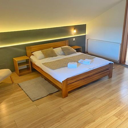 16 Lakes Guesthouse Grabovac  Dış mekan fotoğraf