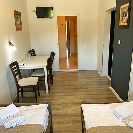 16 Lakes Guesthouse Grabovac  Dış mekan fotoğraf