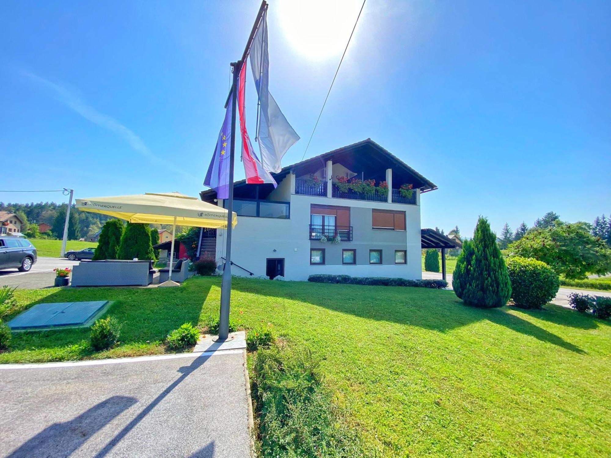 16 Lakes Guesthouse Grabovac  Dış mekan fotoğraf