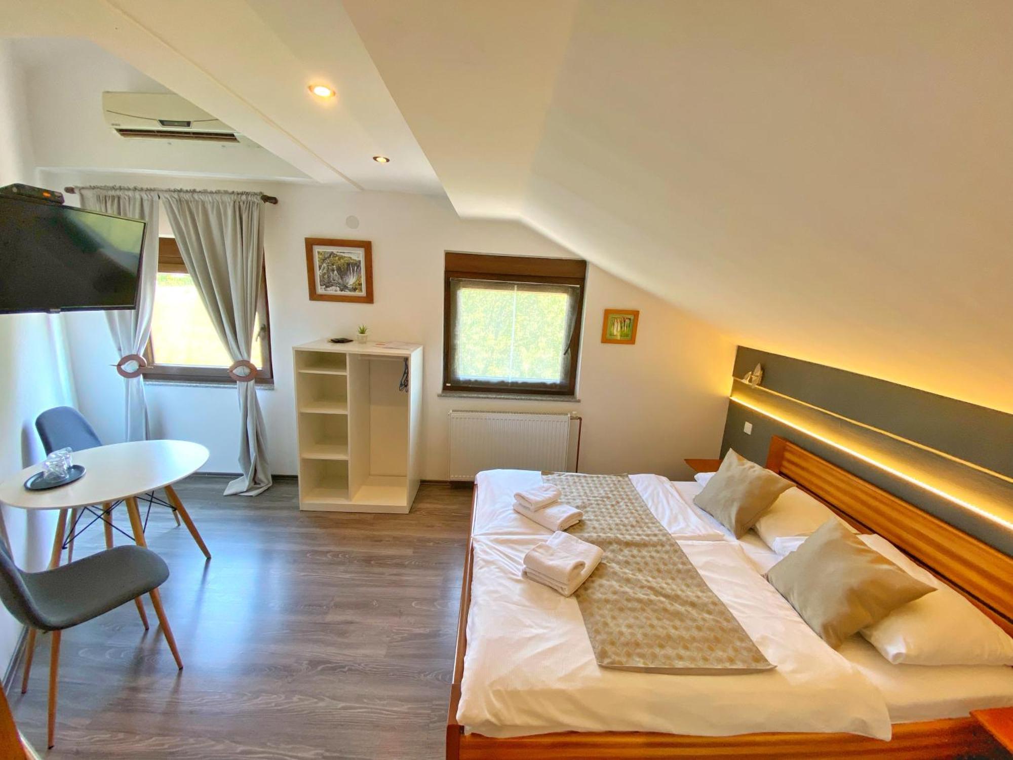 16 Lakes Guesthouse Grabovac  Dış mekan fotoğraf