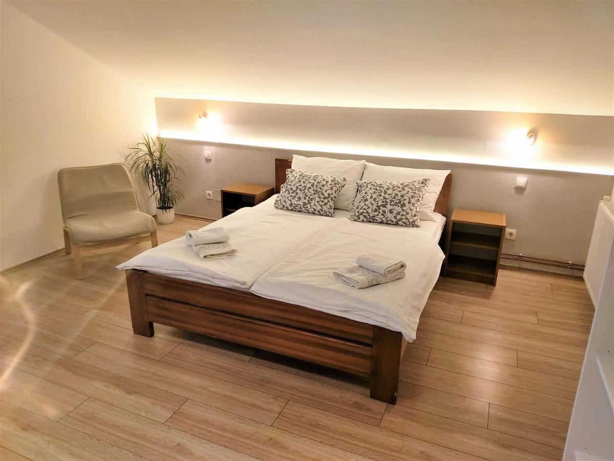16 Lakes Guesthouse Grabovac  Dış mekan fotoğraf